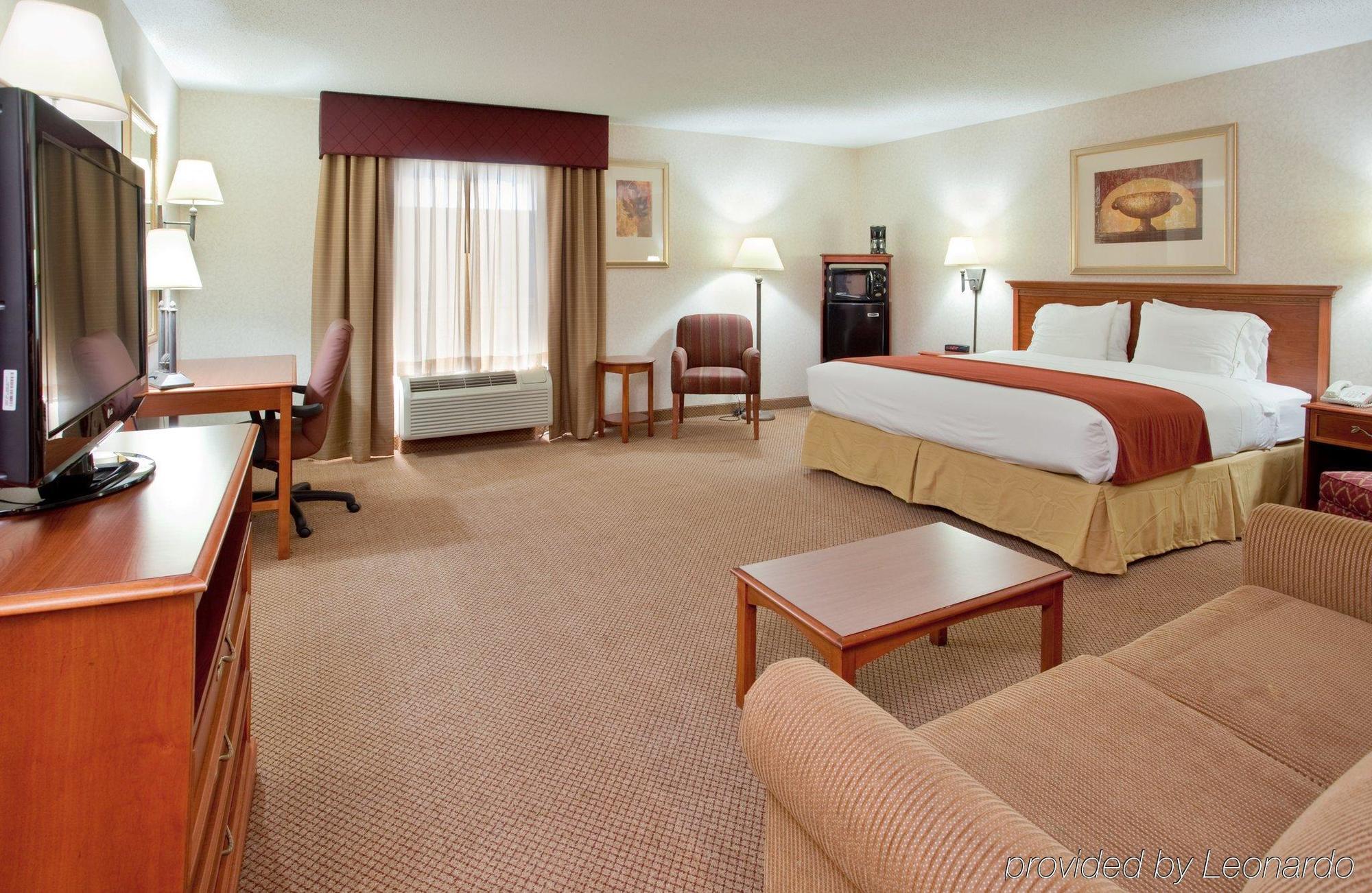 Seasons Inn & Suites Highland Δωμάτιο φωτογραφία
